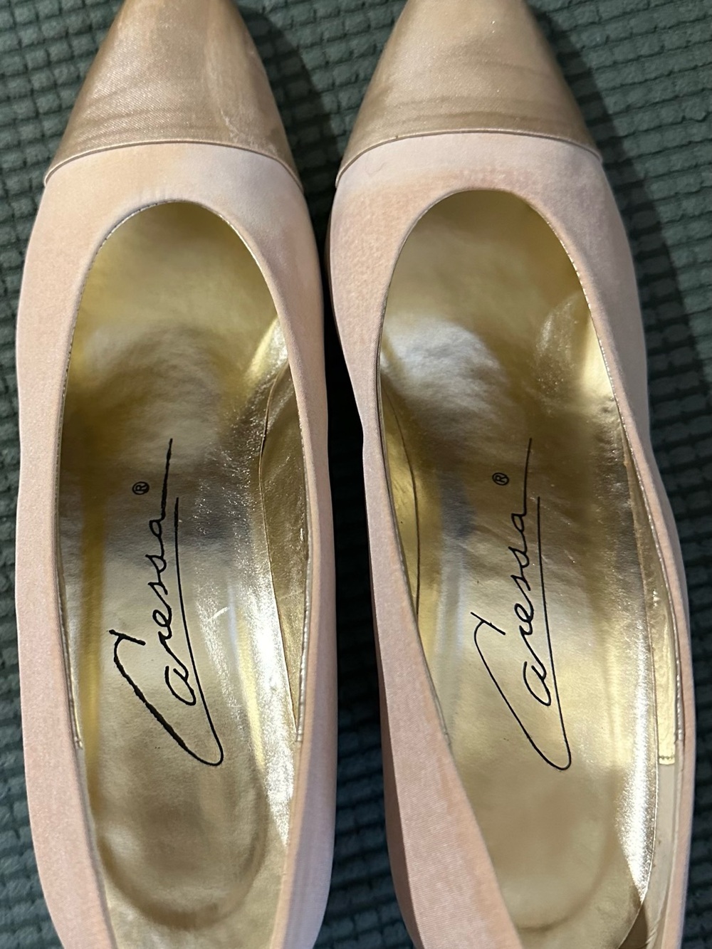 Vintage Caressa soft pink and tan cap-toe 7.5M shoes